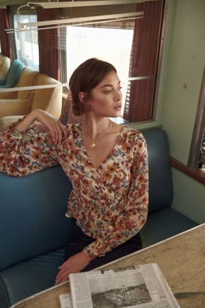 Promesa Days Go BY Floral Chiffon Peasant Top