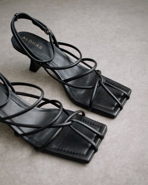 Alohas Ginza Black Sandal