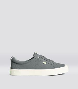 Cariuma Oca Low Charcoal Grey Suede Sneaker